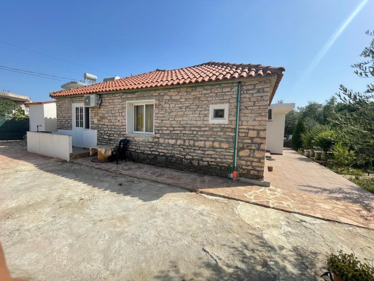 Vila Mulla Εξαμίλιο Εξωτερικό φωτογραφία